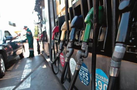 Opecu: Grifos deben bajar los precios como refinerías