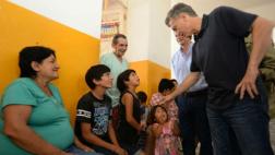 El Niño: Macri prometió dar el 66% en construcción de viviendas