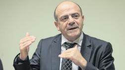 “El Gobierno optó por crear el concurso de belleza ‘miss APP’”