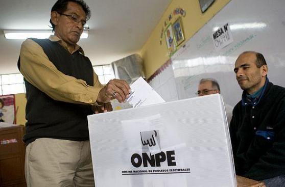 ¿Por quién votar?, por Carlos Adrianzén Cabrera