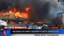 Huánuco: siete vehículos calcinados tras incendio en grifo