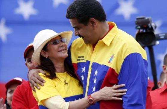 Esposa de Maduro dice que la DEA secuestró a sus familiares