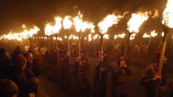 Up Helly Aa, el festival dedicado al fuego más grande de Europa