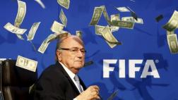 Blatter aún recibe sueldo de la FIFA pese a inhabilitación