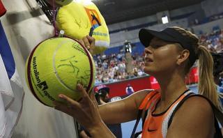 Maria Sharapova avanzó en el Australian Open y fue ovacionada