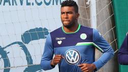 Carlos Ascues será operado de los meniscos, anunció Wolfsburgo