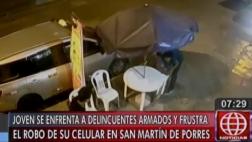 Cámaras captan forcejeo de joven con sujeto que quiso robarle
