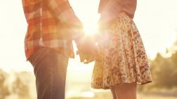 La ciencia prueba que la altura sí influye al elegir pareja