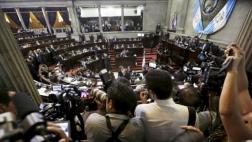 Guatemala: Congresistas ganan 33 veces el sueldo mínimo