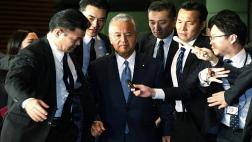 Ministro de Economía de Japón renunció por caso de corrupción