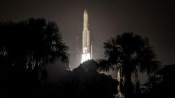 Ponen en órbita satélite de telecomunicaciones para América