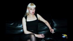 Molly Nilsson: "¡Nada es ir demasiado lejos!"