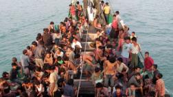 Australia deportará refugiados pese a presión internacional