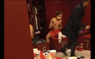 Neymar recibió tortazo en la cara y así reaccionó (VIDEO)