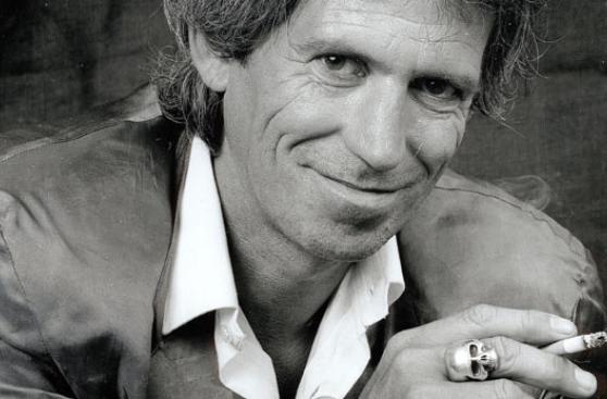 Rolling Stones: la historia del famoso anillo de Keith Richards