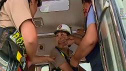 Mordió rostro de cobradora para no pagar pasaje de tres niños