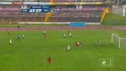 Meza Cuadra falló clara opción de gol para Sport Huancayo