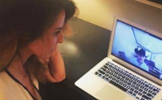 La foto de Kate del Castillo viendo narcocorrido de El Chapo
