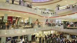 Inversiones en centros comerciales se desacelerarían este año