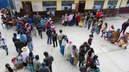 Referéndum en Bolivia: Votantes quemaron urnas en Santa Cruz