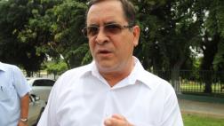 Iberico: Hubiera preferido a Acuña más contundente con Fujimori