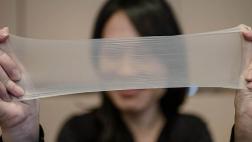 China decide qué empresa tiene el condón más delgado del mundo