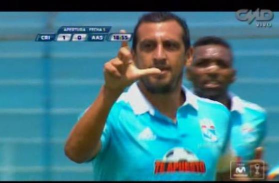 Renzo Sheput marcó golazo de tiro libre en el Alberto Gallardo