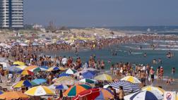 Más de 17,000 turistas peruanos visitaron Uruguay en 2015