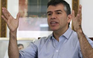 Julio Guzmán justificó reuniones entre Salcedo y Roy Gates
