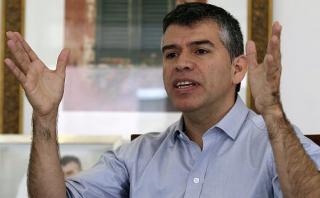 Julio Guzmán discrepa con Gonzalo Aguirre sobre temas laborales