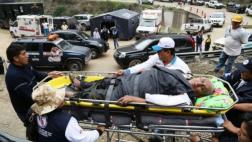 Carretera Central: brigadas atienden a afectados tras huaicos