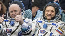 Astronautas retornan a la Tierra tras pasar 340 días en órbita