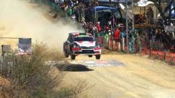 Nicolás Fuchs hizo tradicional “Brinco” en Rally México (VIDEO)