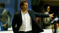 Guillermo, el DT que pone en jaque la gobernabilidad de Tevez
