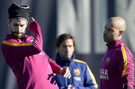 Mascherano lanza campaña en Twitter para que Piqué se afeite