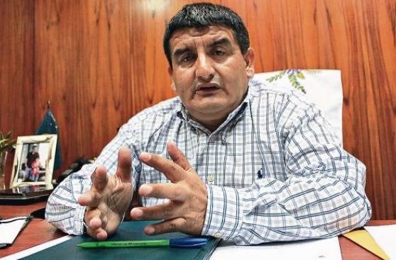 Acusan a Humberto Acuña de cometer plagios en su tesis doctoral
