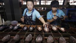 China: exportaciones se hunden 25,4% interanual en febrero