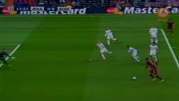 Dzeko pudo anotarle al Real Madrid, pero falló solo ante Navas