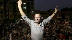 Militantes nacionalistas piden que Urresti siga en elección