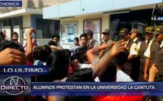 Chosica: más de 150 alumnos toman universidad La Cantuta