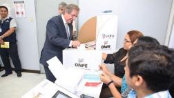Jefe de Observadores de OEA probó votación electrónica de ONPE