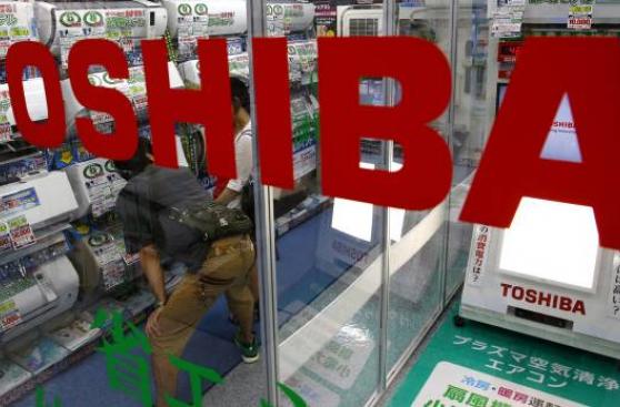 Toshiba advierte que está en riesgo de dejar de operar