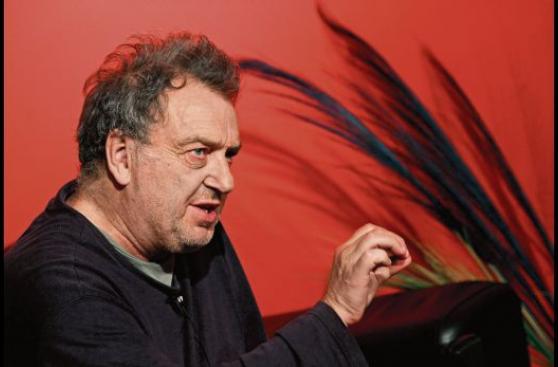 Stephen Frears: “Busco mi lugar con películas, no con premios”