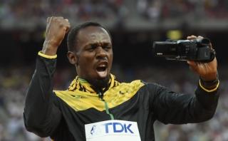 Usain Bolt presume sus medallas: "Mi madre me ha enviado esto"