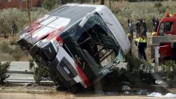 España: Mueren 13 estudiantes en choque de autobús