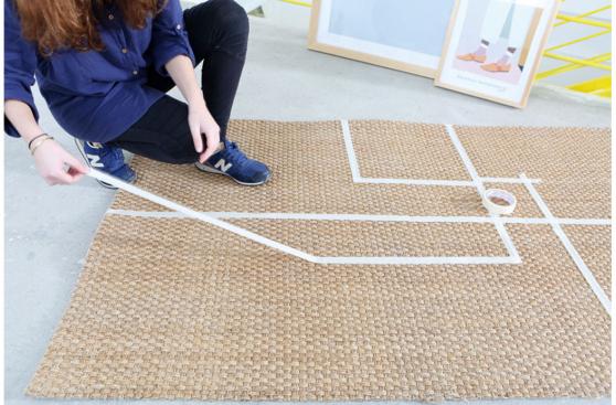 Dale un nuevo look a tus alfombras con toques de pintura