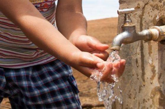 AFIN apuesta por contratos de gestión para servicios de agua