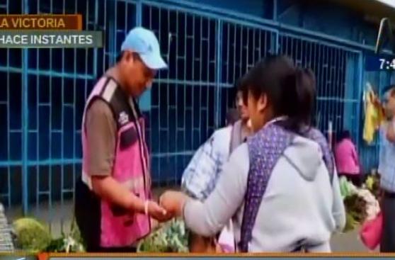 Parque del Migrante: cobran cupos para no desalojar ambulantes