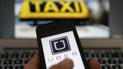 Uber y Lyft hunden la industria del taxi en Los Ángeles