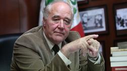 García Belaunde acusa a PPK y a Keiko de "alquilar técnicos"